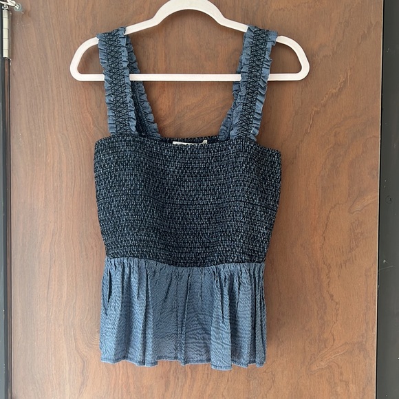 Impeccable pig peplum tank Sz L - Picture 2 of 4